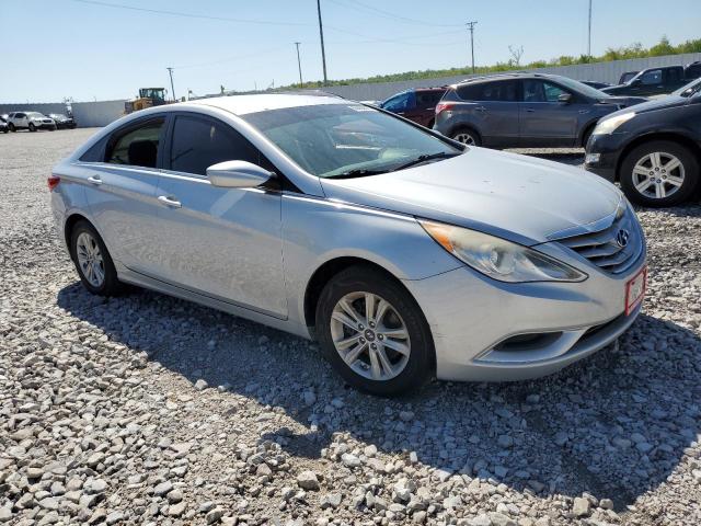 Photo 4 from auction – 2013 HYUNDAI SONATA GLS with VIN 5NPEB4AC4DH769660