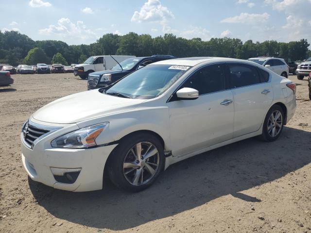 NISSAN ALTIMA 2.5 2015 with VIN 1N4AL3AP9FN337387 - Photo from auction