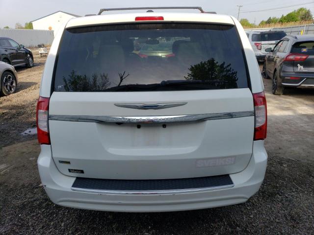 Photo 6 from auction – 2015 CHRYSLER TOWN & COU with VIN 2C4RC1BG7FR715032