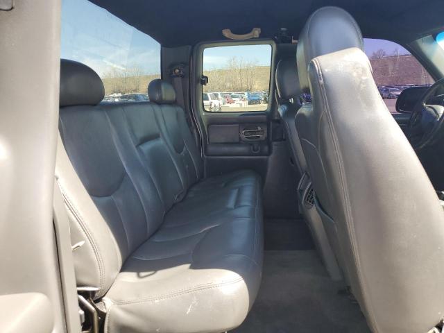Photo 10 from auction – 2004 CHEVROLET SILVERADO with VIN 2GCEK19T741244077