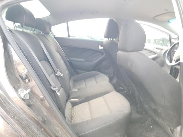 Photo 10 from auction – 2017 KIA FORTE LX with VIN 3KPFK4A71HE130900