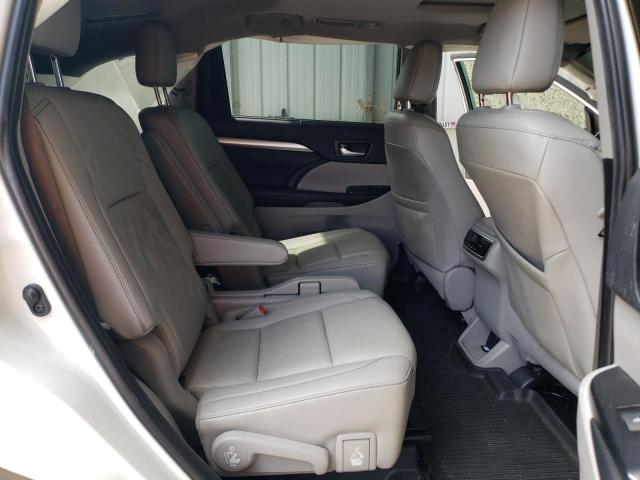Photo 11 from auction – 2019 TOYOTA HIGHLANDER with VIN 5TDKZRFH0KS570631
