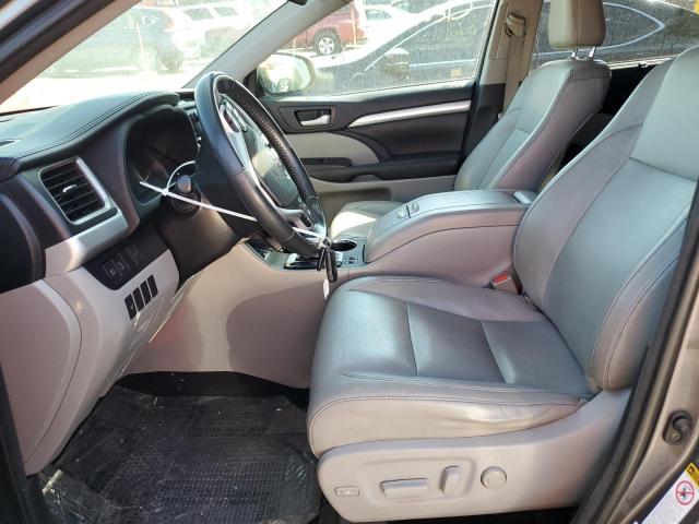 Foto 7 de la subasta – 2018 TOYOTA HIGHLANDER con VIN 5TDJZRFH1JS895508
