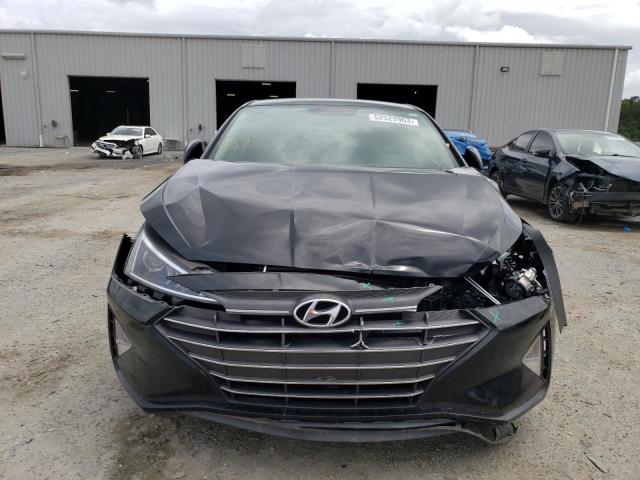 Photo 5 from auction – 2019 HYUNDAI ELANTRA SE with VIN 5NPD74LF4KH427403