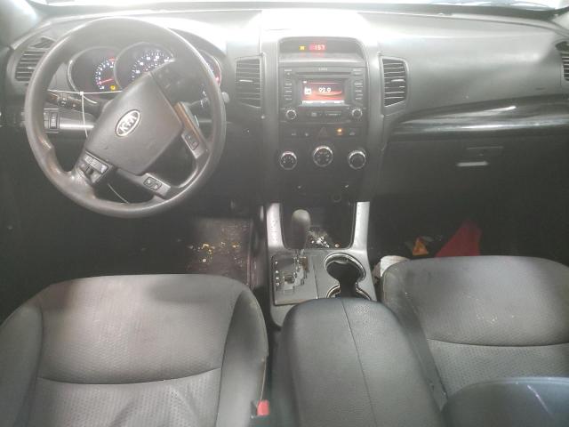 Photo 8 from auction – 2013 KIA SORENTO LX with VIN 5XYKTDA60DG343711