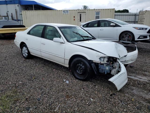 Photo 4 from auction – 2000 TOYOTA CAMRY CE with VIN 4T1BG22K0YU757947