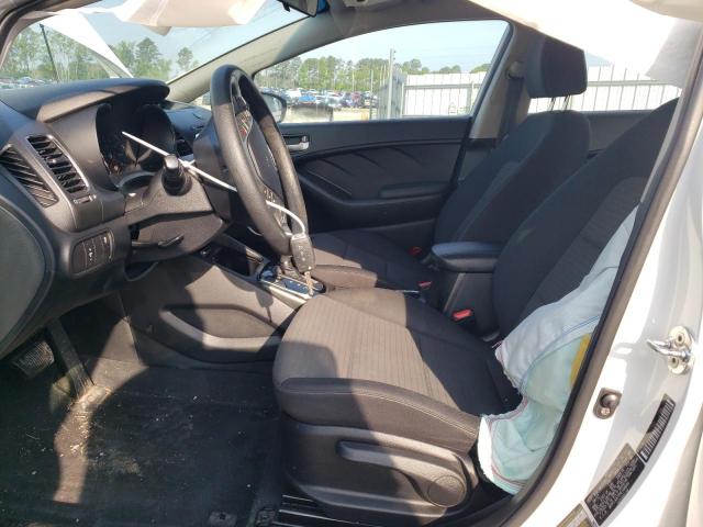 Photo 7 from auction – 2017 KIA FORTE LX with VIN 3KPFL4A77HE148640
