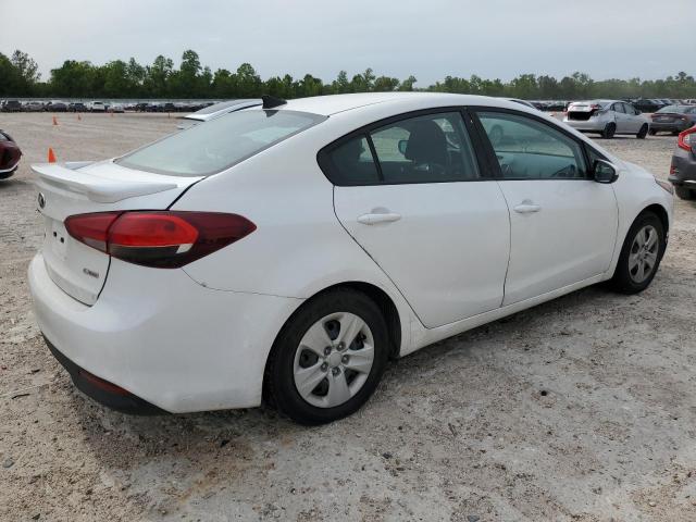 Photo 3 from auction – 2017 KIA FORTE LX with VIN 3KPFK4A73HE082722