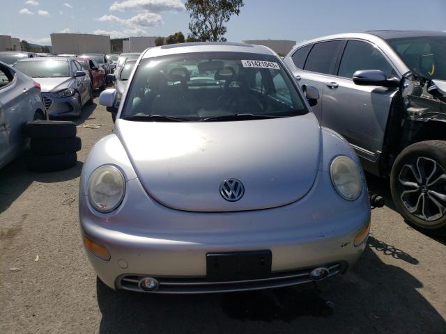 Photo 5 from auction – 2000 VOLKSWAGEN NEW BEETLE with VIN 3VWDD21C9YM419268