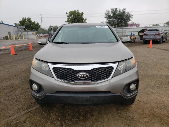 Photo 5 from auction – 2011 KIA SORENTO EX with VIN 5XYKU3A14BG031027