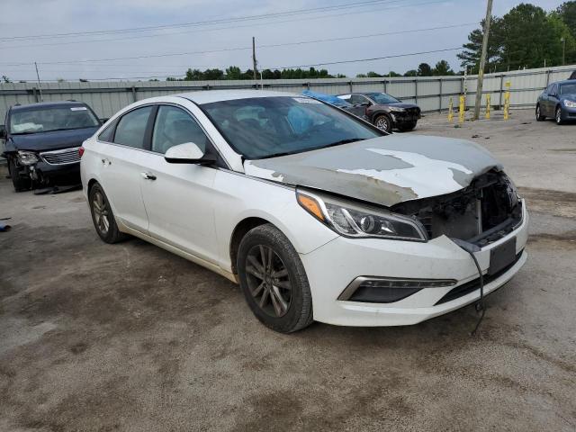 Photo 4 from auction – 2015 HYUNDAI SONATA SE with VIN 5NPE24AF2FH068273