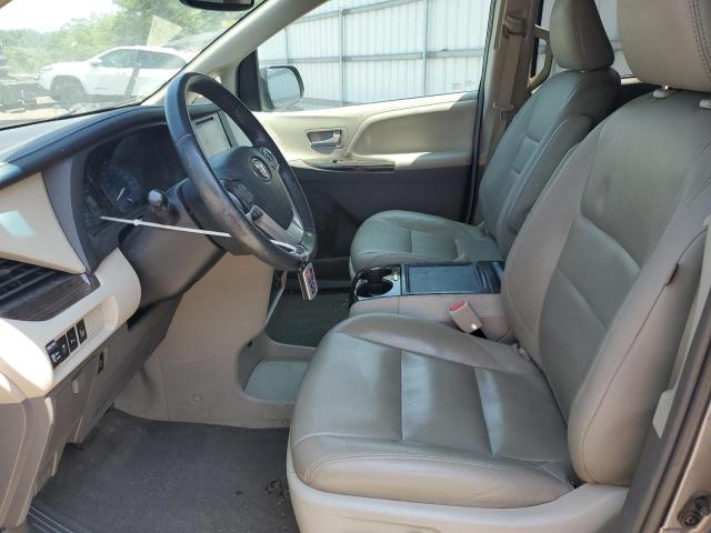Photo 7 from auction – 2017 TOYOTA SIENNA XLE with VIN 5TDYZ3DC9HS872071