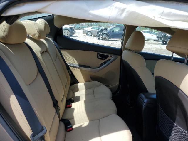 Photo 10 from auction – 2012 HYUNDAI ELANTRA GL with VIN 5NPDH4AE9CH098366