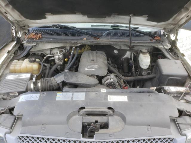 Photo 11 from auction – 2003 CHEVROLET SILVERADO with VIN 1GCHC24UX3E139756