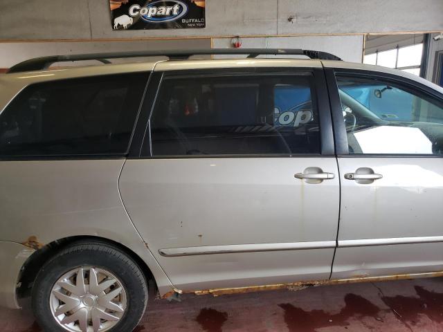 Photo 11 from auction – 2006 TOYOTA SIENNA CE with VIN 5TDZA23C56S572497