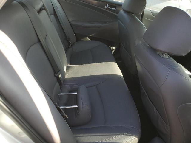 Photo 10 from auction – 2012 HYUNDAI SONATA HYB with VIN KMHEC4A46CA020365