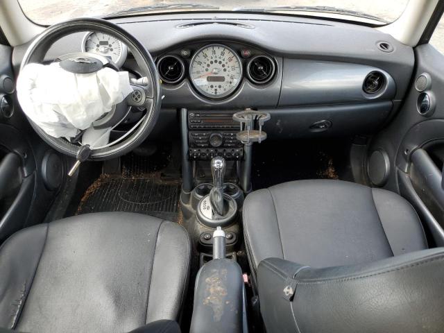 Photo 8 from auction – 2006 MINI COOPER with VIN WMWRC33566TK18584