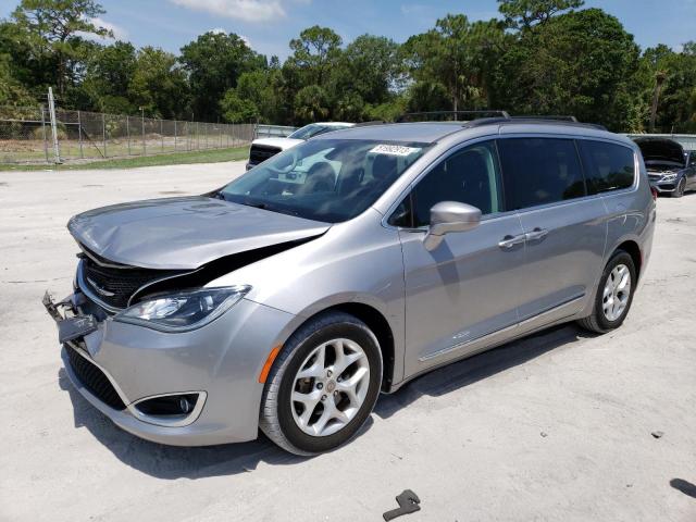 CHRYSLER PACIFICA T 2017 with VIN 2C4RC1BG2HR803246 - Photo from auction
