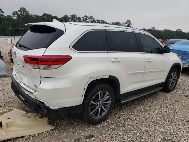 Photo 3 from auction – 2019 TOYOTA HIGHLANDER with VIN 5TDKZRFH6KS561898