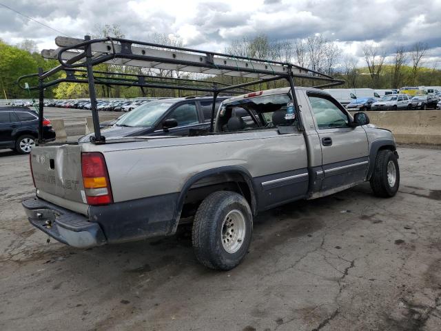 Photo 3 from auction – 2002 CHEVROLET SILVERADO with VIN 1GCEC14W12Z136010