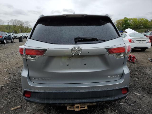 Photo 6 from auction – 2015 TOYOTA HIGHLANDER with VIN 5TDJKRFH7FS210911