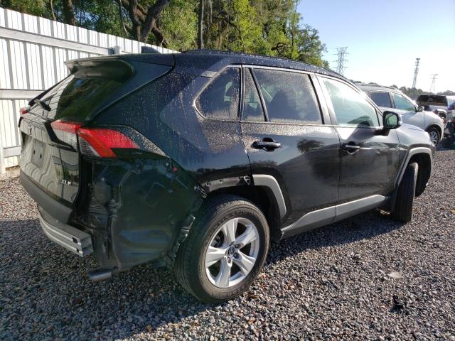 Photo 3 from auction – 2021 TOYOTA RAV4 XLE with VIN 2T3W1RFV7MC092855