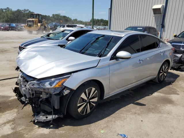 NISSAN ALTIMA 2019 with VIN 1N4BL4DV8KC120262 - Photo from auction