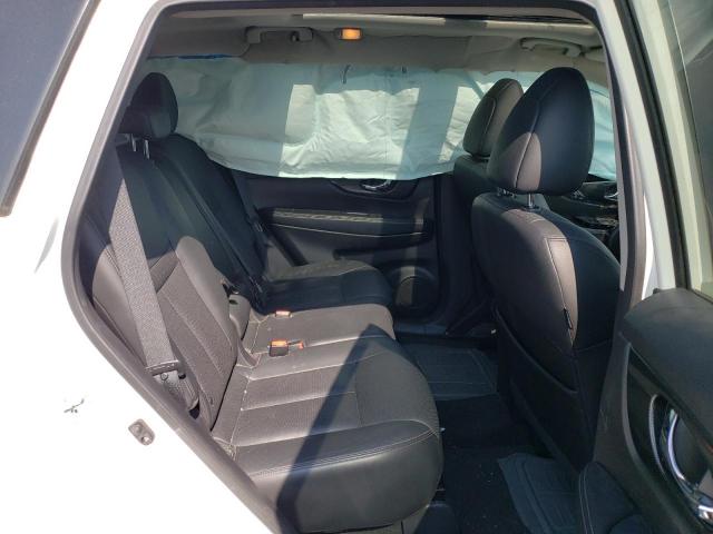 Photo 11 from auction – 2015 NISSAN ROGUE S with VIN 5N1AT2MV0FC807957