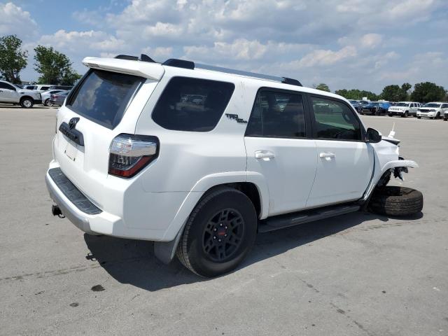 Photo 3 from auction – 2017 TOYOTA 4RUNNER SR with VIN JTEBU5JRXH5465760