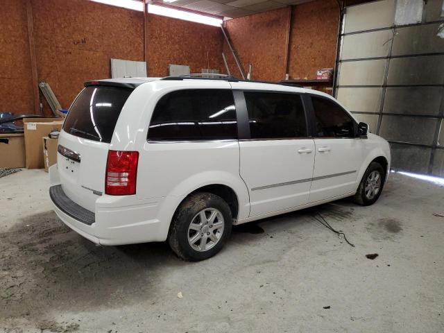 Photo 3 from auction – 2010 CHRYSLER TOWN & COU with VIN 2A4RR5D13AR253277