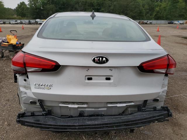 Zdjęcie 6 z aukcji – 2017 KIA FORTE LX z VIN 3KPFK4A76HE074002