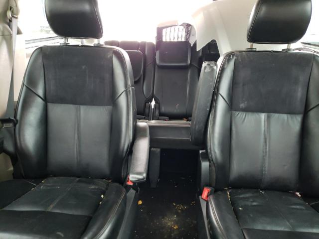 Photo 10 from auction – 2012 CHRYSLER TOWN & COU with VIN 2C4RC1GG0CR119619