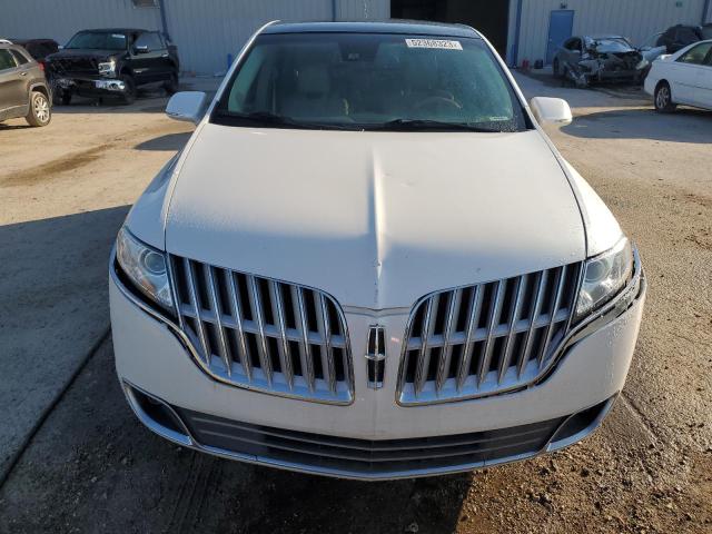 Photo 5 from auction – 2012 LINCOLN MKT with VIN 2LMHJ5FR1CBL50338