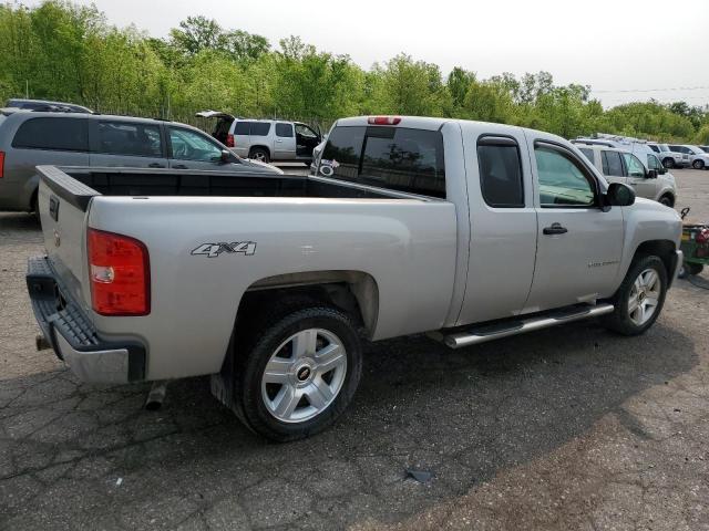 Photo 3 from auction – 2008 CHEVROLET SILVERADO with VIN 1GCEK19J88Z318540