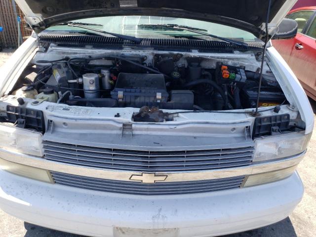 Photo 11 from auction – 2000 CHEVROLET ASTRO with VIN 1GNDM19W6YB151550