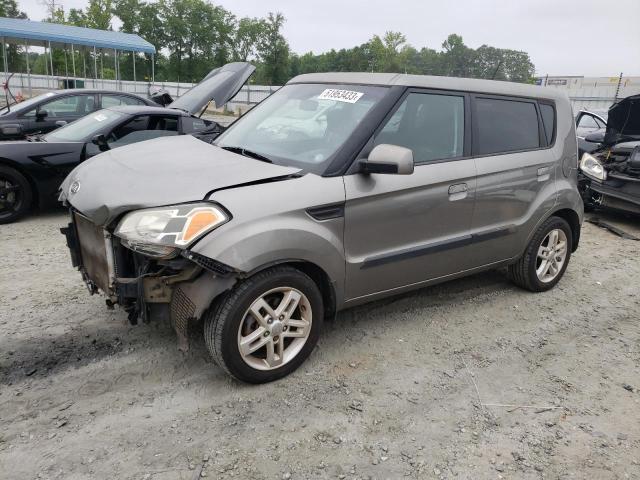 KIA SOUL + 2010 with VIN KNDJT2A22A7175088 - Photo from auction