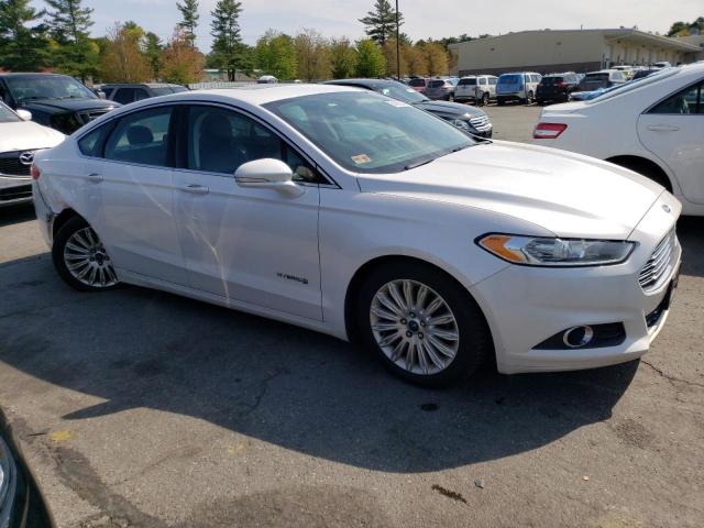 Photo 4 from auction – 2016 FORD FUSION SE with VIN 3FA6P0LU9GR138382