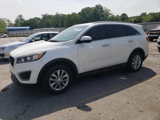 KIA SORENTO LX 2016 with VIN 5XYPG4A30GG060987 - Photo from auction