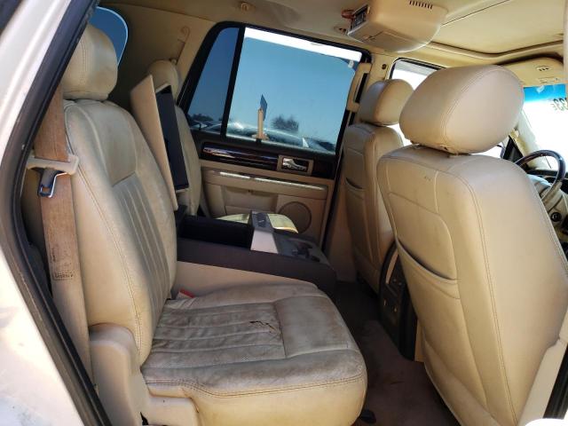 Photo 11 from auction – 2003 LINCOLN NAVIGATOR with VIN 5LMFU27R03LJ38289