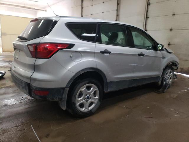 Photo 3 from auction – 2019 FORD ESCAPE S with VIN 1FMCU0F75KUC11174