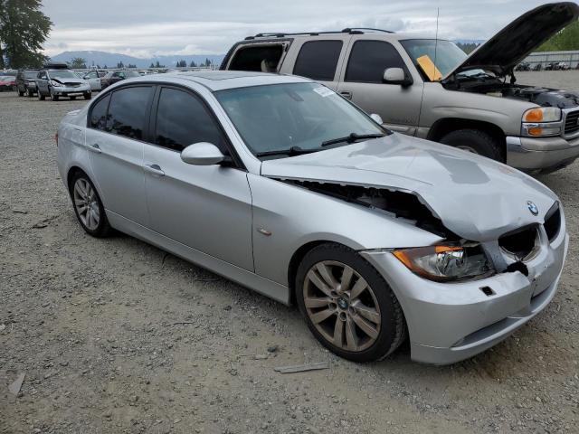 Photo 4 from auction – 2006 BMW 325 I with VIN WBAVB13596KR56150