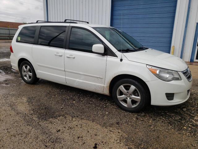 Photo 4 from auction – 2011 VOLKSWAGEN ROUTAN SE with VIN 2V4RW3DG5BR659527