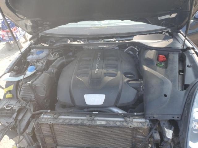 Photo 11 from auction – 2015 PORSCHE CAYENNE with VIN WP1AF2A21FLA35134