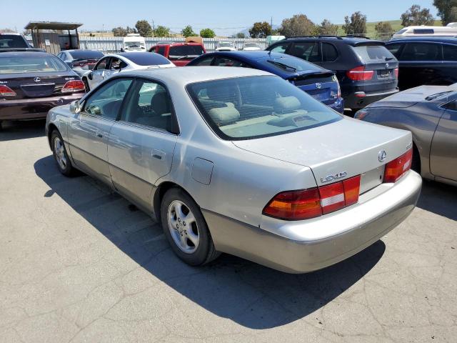 Photo 2 from auction – 1999 LEXUS ES 300 with VIN JT8BF28G8X5054095
