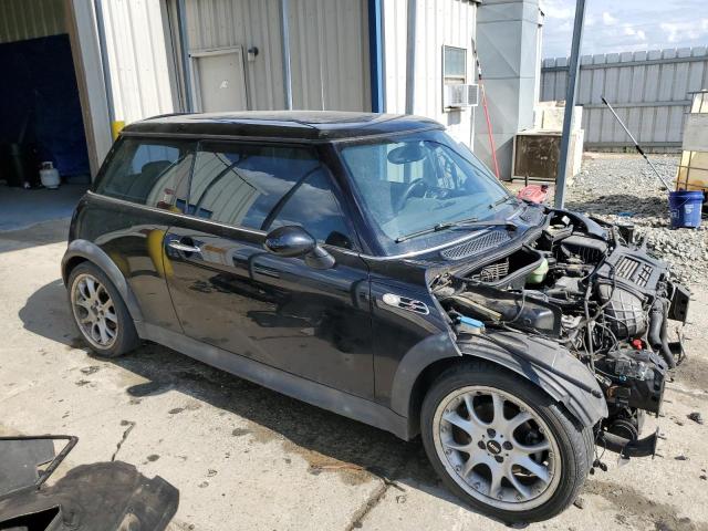 Photo 4 from auction – 2005 MINI COOPER S with VIN WMWRE33565TL13011