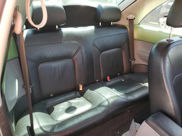 Photo 10 from auction – 2004 VOLKSWAGEN NEW BEETLE with VIN 3VWCD31C14M416604