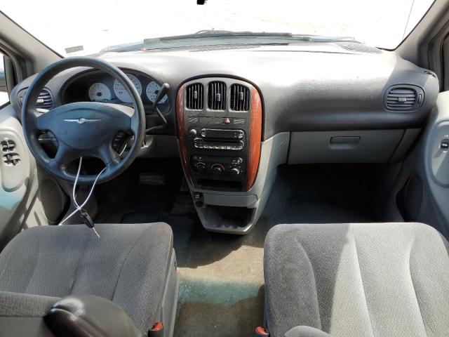 Photo 8 from auction – 2005 CHRYSLER TOWN & COU with VIN 1C4GP45R65B161859