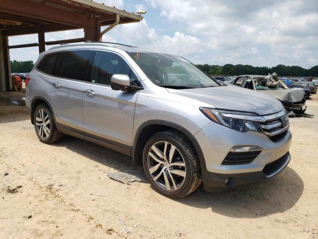 Photo 4 from auction – 2017 HONDA PILOT TOUR with VIN 5FNYF5H9XHB028547