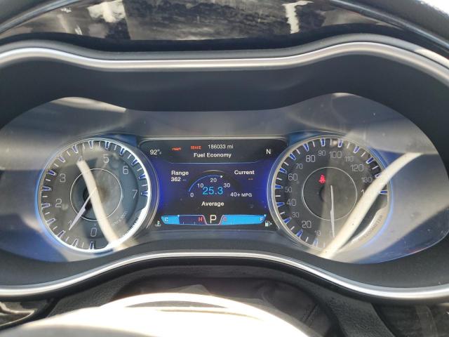 Photo 9 from auction – 2016 CHRYSLER 200 C with VIN 1C3CCCCB6GN111317