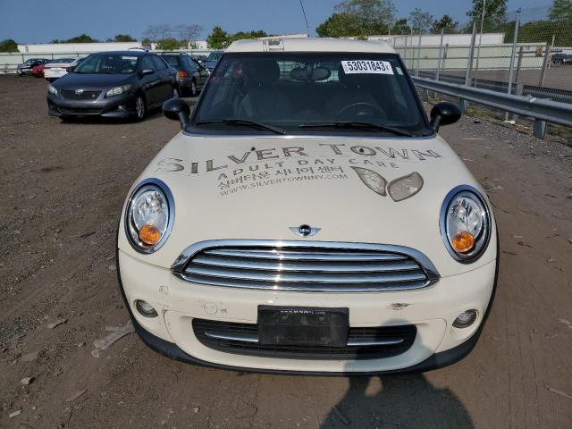 Photo 5 from auction – 2013 MINI COOPER CLU with VIN WMWZF3C53DT490790
